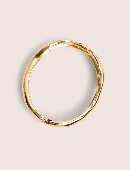 Chunky Single Clasp Bangle Gold